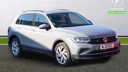 Usado VW Tiguan Life 131 HP (96 kW) 2023 SUV