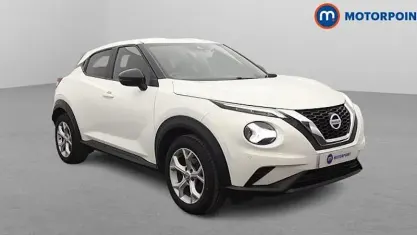 Używany Nissan Juke N-Connecta 114 KM (83 kW) 2022 Biały SUV