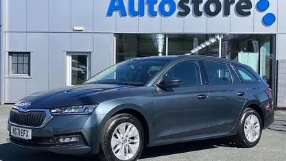 Used Skoda Octavia SE Technology 110 HP (80 kW) 2023 Estate