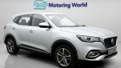 Używany MG HS Excite 162 KM (119 kW) 2023 Srebrny SUV