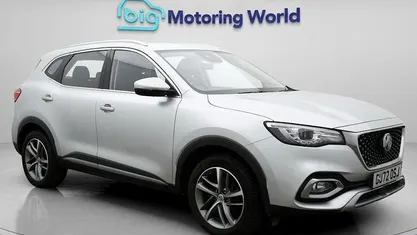 Begagnad MG HS Excite 162 HK (119 kW) 2023 Silver SUV