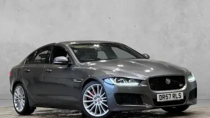Używany Jaguar XE Supercharged 340 KM (250 kW) 2016 Sedan/Limuzyna