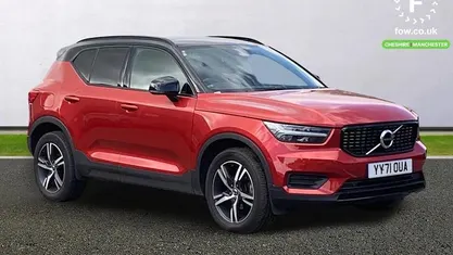 Used Volvo XC40 R-Design 163 HP (119 kW) 2021 Red SUV