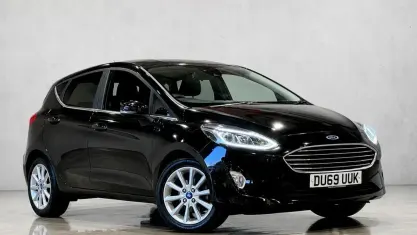 Used Ford Fiesta Titanium 125 HP (91 kW) 2019 Black Hatchback