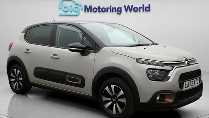 Used Citroën C3 PureTech 83 HP (61 kW) 2023 Beige Hatchback