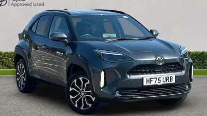 Used Toyota Yaris Hybrid Design 116 HP (85 kW) 2026 Estate