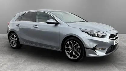 Used Kia Ceed 160 HP (117 kW) 2023 Silver Hatchback