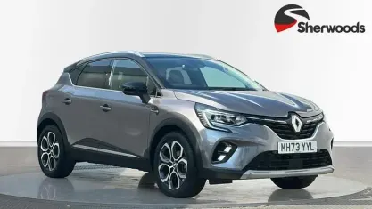 Used Renault Captur Techno 145 HP (106 kW) 2024 Grey/black SUV