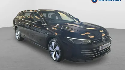 Used VW Passat Life 204 HP (150 kW) 2025 Black Estate