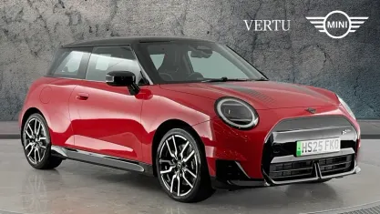 Used Mini Cooper Sport 135 kW (184 HP) 2025 Red Hatchback