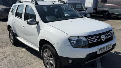 Used Dacia Duster Lauréate 109 HP (80 kW) 2017 SUV