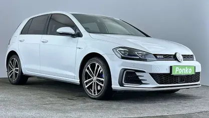 Used VW Golf VII GTE 204 HP (150 kW) 2020 Hatchback