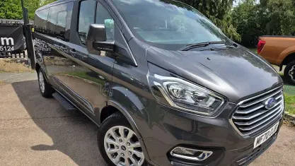Used Ford Tourneo Custom Titanium 131 HP (96 kW) 2023 Van