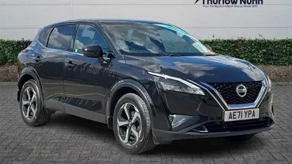 Used Nissan Qashqai N-Connecta 140 HP (102 kW) 2021 Black SUV