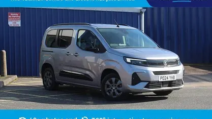 New Vauxhall Combo Ultimate 100 kW (136 HP) 2026 MPV
