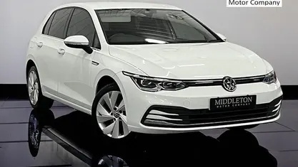 Used VW Golf VII Style 116 HP (85 kW) 2020 Hatchback