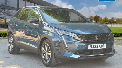 Used Peugeot 3008 Allure+ 131 HP (96 kW) 2023 Blue SUV