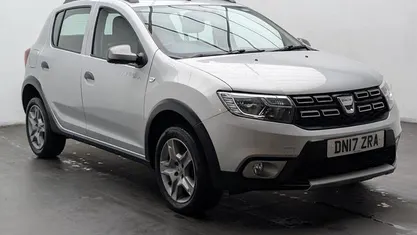 Silver Used 2017 Dacia Sandero Lauréate Hatchback | £5,850 (Fair price)