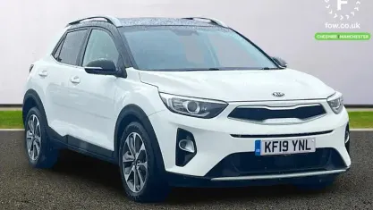 Used Kia Stonic 120 HP (88 kW) 2019 White SUV