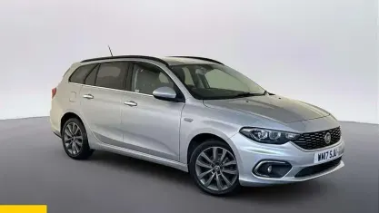 Used Fiat Tipo Lounge 120 HP (88 kW) 2021 Estate