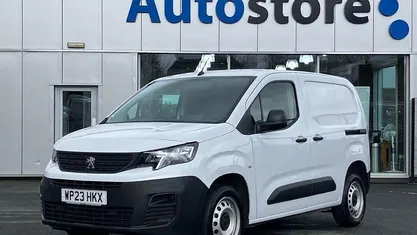Used Peugeot Partner Premium 102 HP (75 kW) 2023 MPV