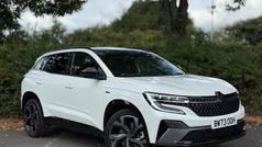 White Used 2024 Renault Austral Iconic Esprit Alpine SUV | £27,944 (Fair price)