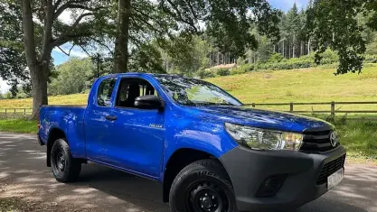 Used Toyota HiLux Active 150 HP (110 kW) 2020 Pickup