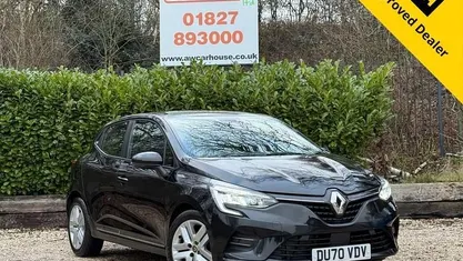 Black Used 2020 Renault Clio V Play Hatchback | £9,699 (Good price)