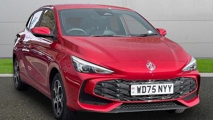 Nouă MG MG3 Trophy 194 CP (142 kW) 2025 Hatchback