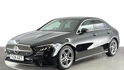 Używany Mercedes A200 AMG Line Premium 177 KM (130 kW) 2024 Czarny Sedan/Limuzyna