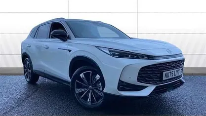 Used 2025 MG HS Trophy SUV | £24,499 (Good price)