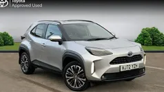 Used 2025 Toyota Yaris Hybrid Estate | £22,180 (Fair price)