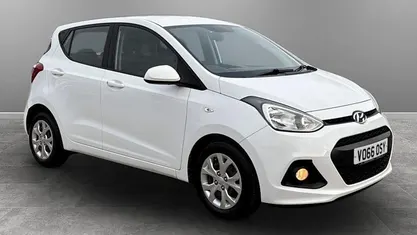 Used Hyundai i10 SE 66 HP (48 kW) 2016 Hatchback