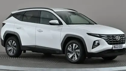 Used Hyundai Tucson SE 230 HP (169 kW) 2022 White SUV