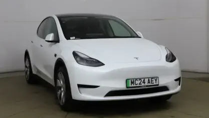 Used Tesla Model Y RWD 219 kW (299 HP) 2024 White SUV