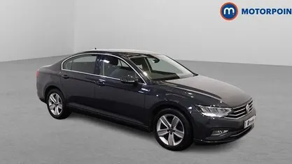 Used VW Passat SE 150 HP (110 kW) 2020 Grey Sedan