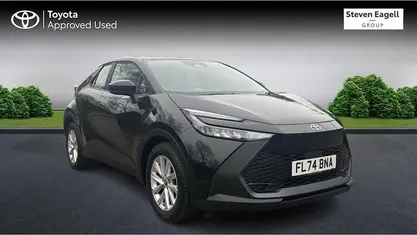 Used Toyota C-HR 140 HP (102 kW) 2026 SUV