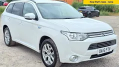 White Used 2015 Mitsubishi Outlander P-HEV Estate | £7,988 (Good price)