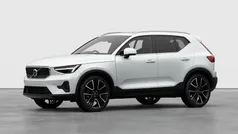 Crystal white New 2025 Volvo XC40 Ultra SUV | £45,960 (Fair price)