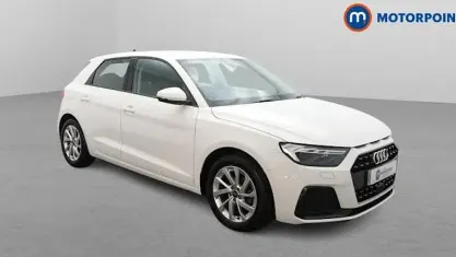 Used Audi A1 Sportback Sport 95 HP (69 kW) 2023 White Hatchback