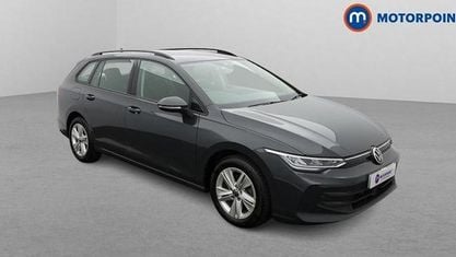 Second-hand VW Golf VIII Life 116 CP (85 kW) 2024 Gri Break