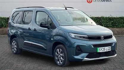 Used Vauxhall Combo Ultimate 100 kW (136 HP) 2025 MPV