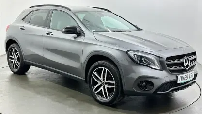 Used Mercedes GLA180 Urban 122 HP (89 kW) 2020 Grey SUV