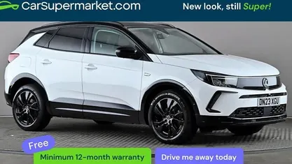 Used Vauxhall Grandland X 131 HP (96 kW) 2023 White SUV