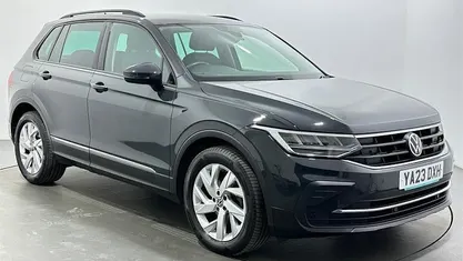 Used VW Tiguan Life 150 HP (110 kW) 2023 Grey SUV