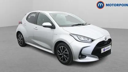 Used Toyota Yaris Hybrid Design 116 HP (85 kW) 2026 Hatchback