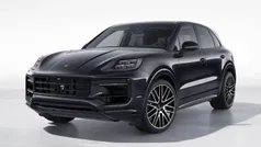 Black Used 2024 Porsche Cayenne S E-Hybrid SUV | £99,950 (Fair price)