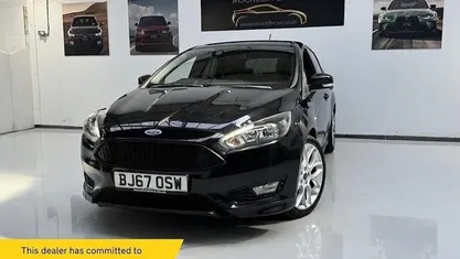 Used Ford Focus ST-Line 120 HP (88 kW) 2017 Hatchback