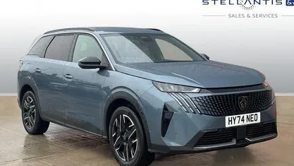 Used Peugeot 5008 Allure 136 HP (100 kW) 2024 SUV
