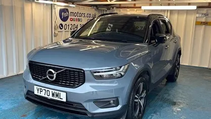Used Volvo XC40 R-Design 262 HP (192 kW) 2020 SUV